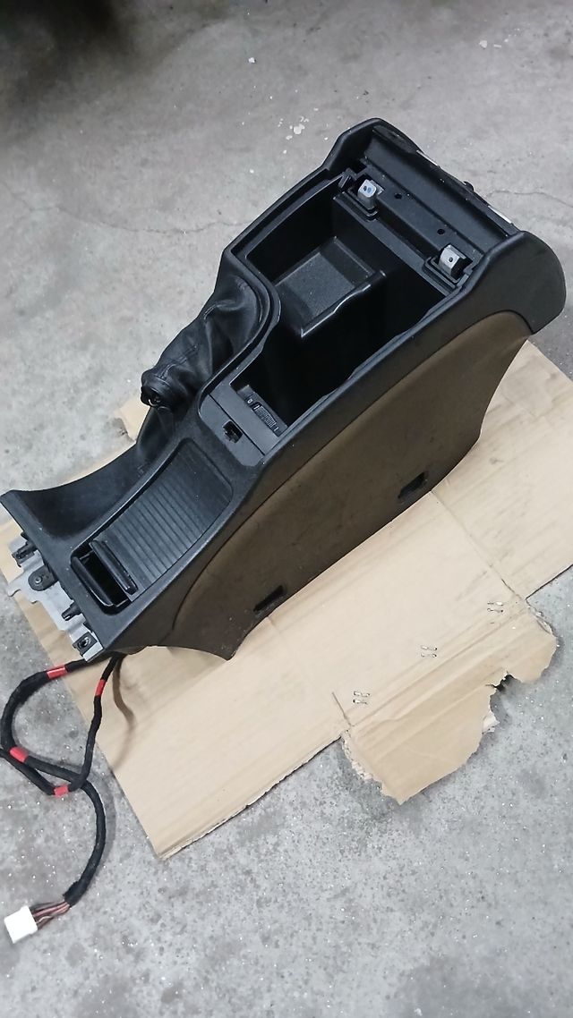 Consola Central Alfa Romeo 159