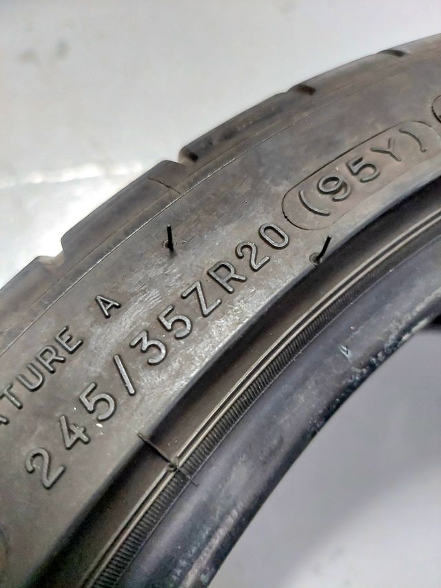 2x MICHELIN SPORT CUP 2 245/35R20 95Y A UN 85%!!! 