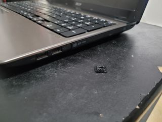 Portátil Acer i3 Gris y Negro