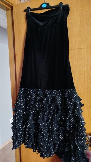 Falda larga flamenca volantes lunares