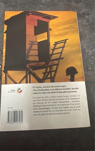 cerca de las bombas