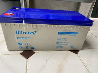 Batería Ultracell UC200-12 12V 200Ah AGM
