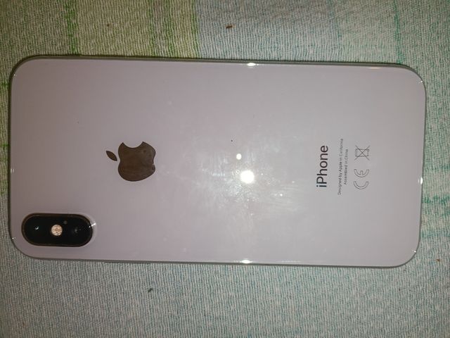 iPhone XS Nero/Bianco 256gb