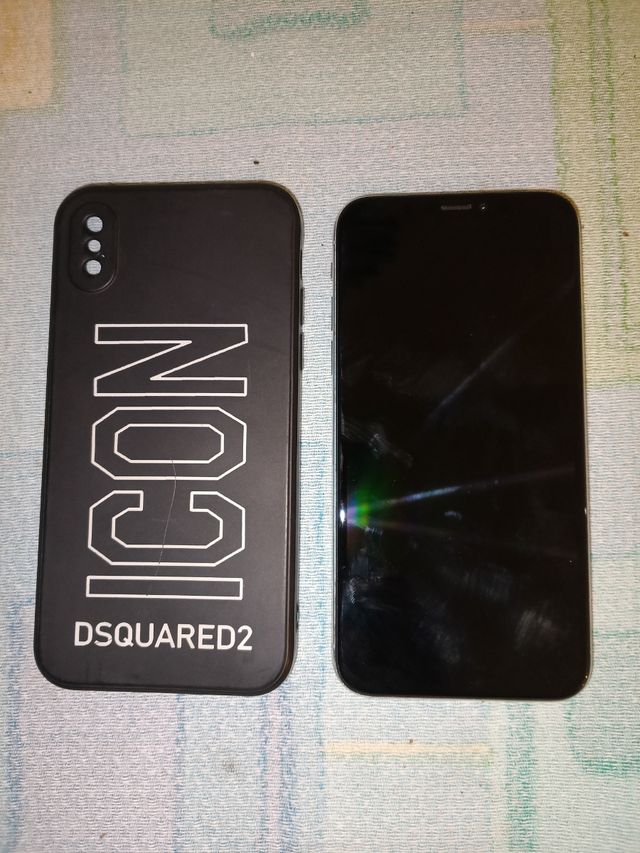 iPhone XS Nero/Bianco 256gb