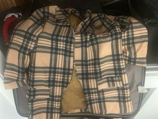 dos chaquetas en buen estado 