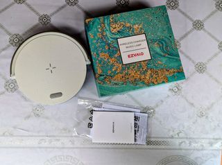 Cargador Inalámbrico EZVALO Altavoz y lámpara