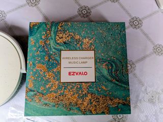Cargador Inalámbrico EZVALO Altavoz y lámpara