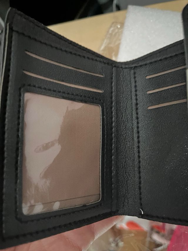 Portafoglio nero tema gattino con fiocchi