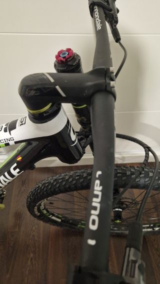 Bicicleta Cannondale F29 Carbono