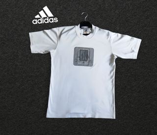 Adidas Vintage 90s Y2K T-Shirt Embossed Logo Retro