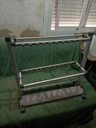 Se vende urgentemente Soporte cañas de pescar