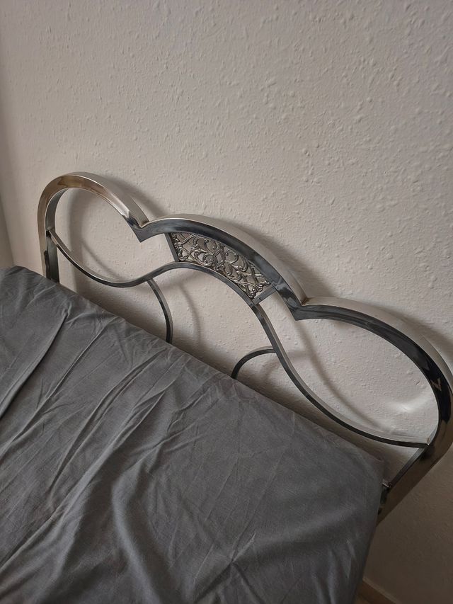 3 cabeceros y 3 pieceros vintage