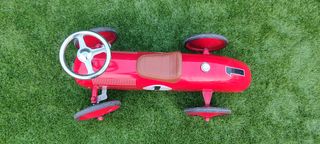 Correpasillos Rojo Vintage Número 1