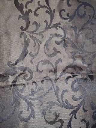 Antigua colcha seda adamascada en azul. 