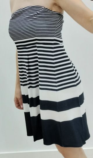 Vestido Cai Cai Listrado Preto e Branco