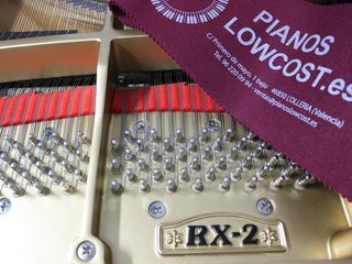 Piano de cola Kawai RX2 muy buen estado