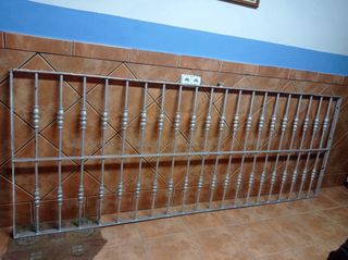 Reja de hierro forjado