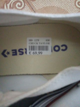 Converse Blancas