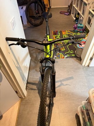 Bicicleta Montaña Amarilla Flúor