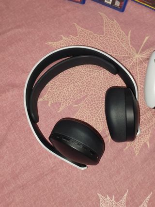 PS5 con Caja, cascos, 2 mandos, juegos, garantía