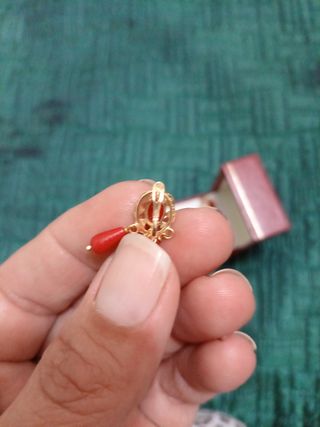 Pendientes Oro 18k Coral Rojo