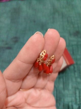 Pendientes Oro 18k Coral Rojo