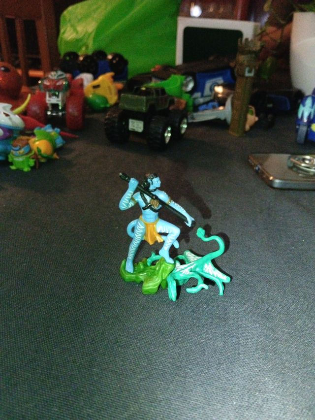 Figuras Avatar Brillo Oscuridad