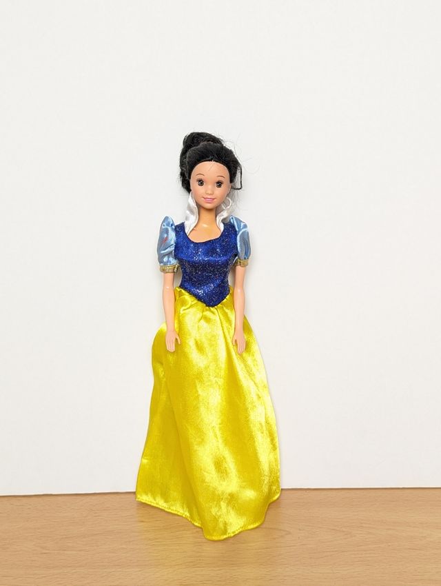 Barbie Blancanieves años 90