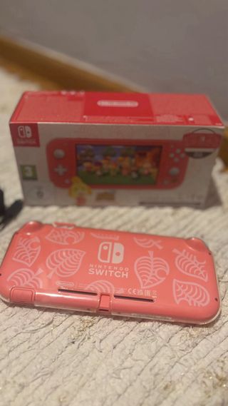 Nintendo Switch Lite Edizione Animal Crossing