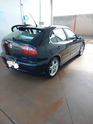 SEAT Leon 2003