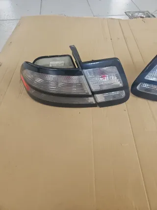 Pilotos Traseros Saab 93 2010 Tipo Lexus