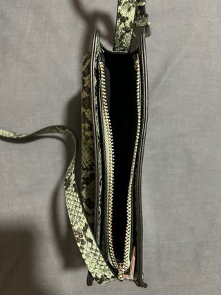Bolso estampado serpiente verde