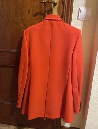 Blazer naranja Massimo Dutti