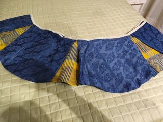 Cortinas tapicería ,y colcha a juego y edredón