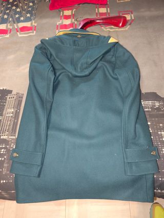 Trenca El Ganso azul marino y amarillo