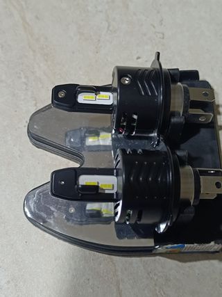 Lampadine LED H4 a led.