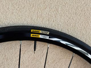 Ruedas Mavic Ksyrium Disc con fundas incluidas