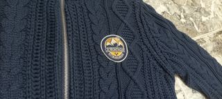 Cárdigan azul marino de punto para hombre. Talla L