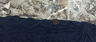 Cárdigan azul marino de punto para hombre. Talla L