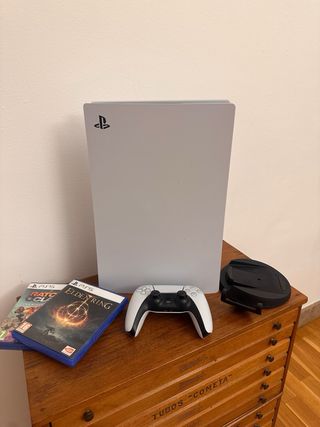 Consola PS5 con lector + 2 juegos