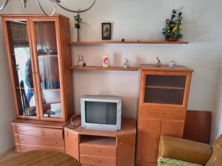 Mueble de salón completo madera y cristal