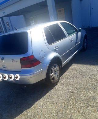 Volkswagen Golf 2002