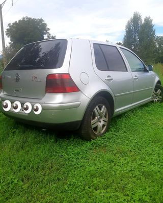 Volkswagen Golf 2002