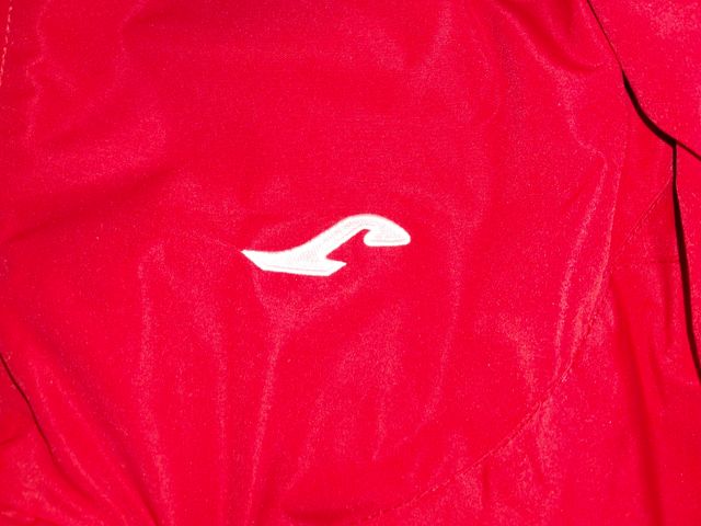 Abrigo deportivo Joma rojo