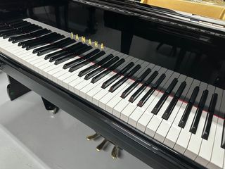 Piano de cola Yamaha C7X 223cm de concierto