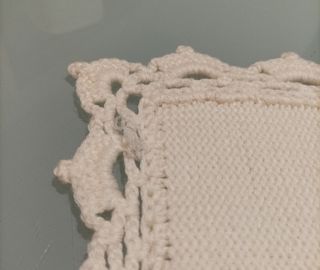 Copertina neonato fatta a mano in lana