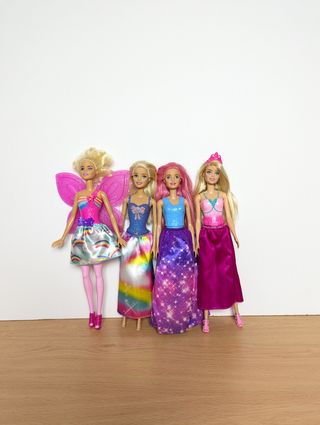 Lote 4 Muñecas Barbie Princesas