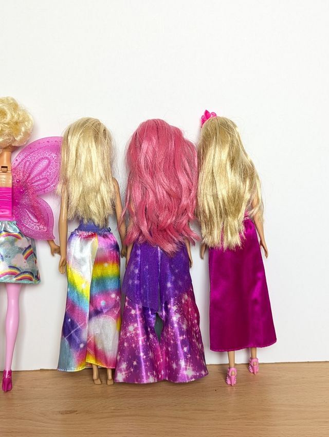 Lote 4 Muñecas Barbie Princesas