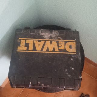 Taladro eléctrico Dewalt