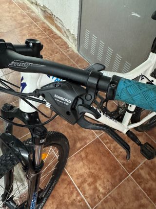 Bicicleta Specialized Jynx Comp 650B 2015
